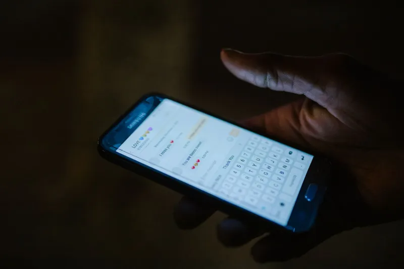 Frozen in Send: Why the Last Message Someone Left Behind Becomes the Most Reread Thing You Own
